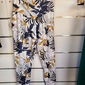 Hawaiian print leggings